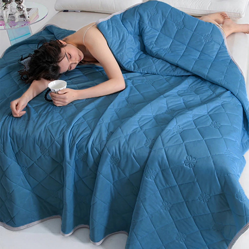 Cool Silk Summer Comforter - Image 4