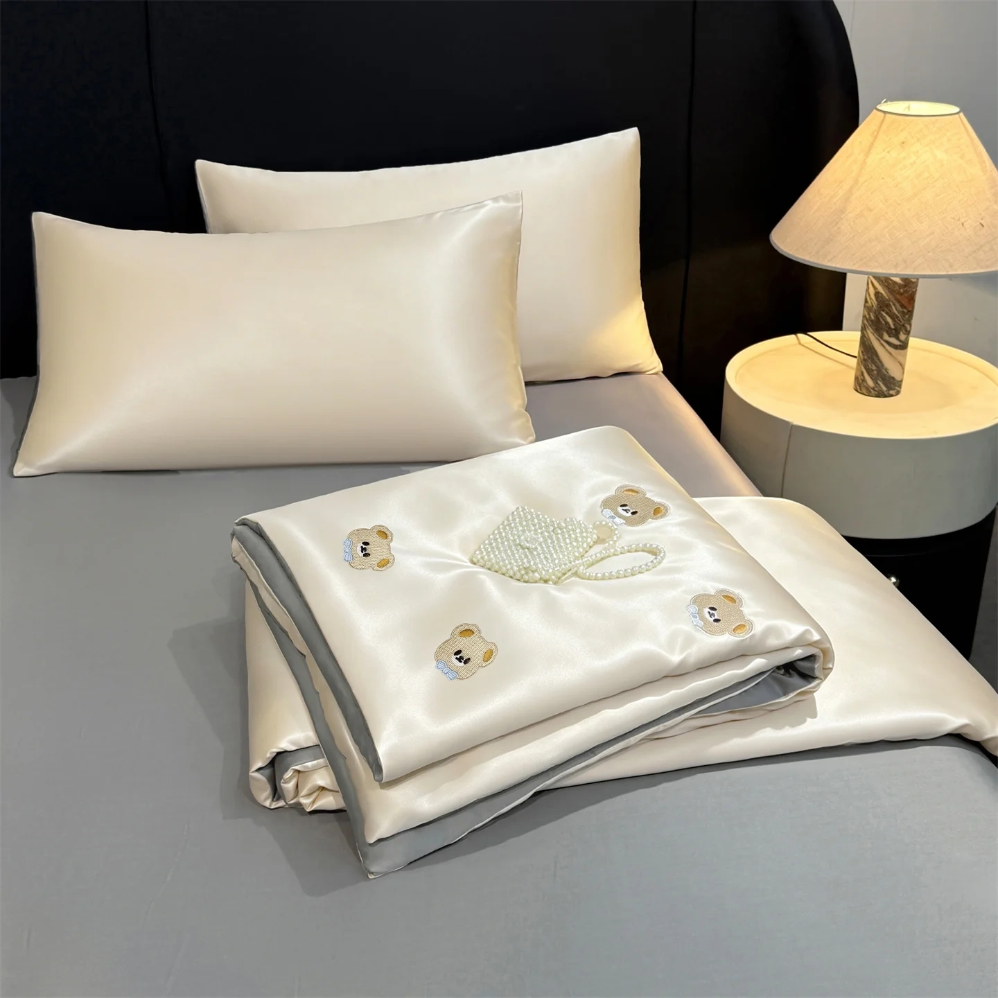 Embroidered Satin Summer Quilt - Image 4