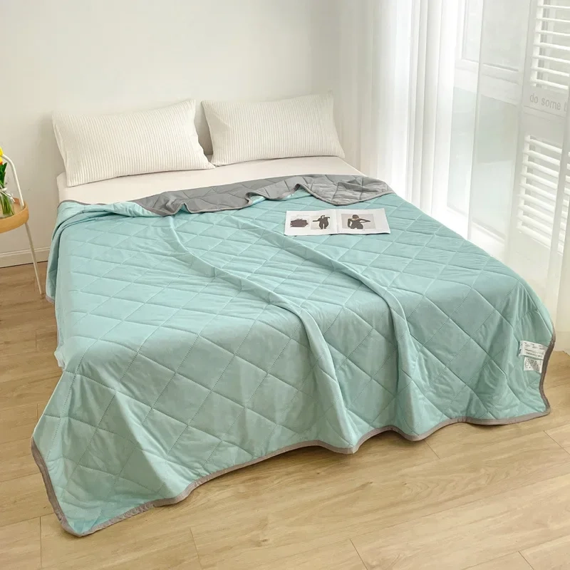 Ice Silk Thin Summer Quilt - Image 8