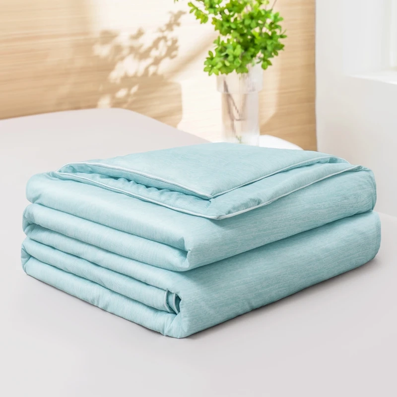 Lightweight Cooling Comforter - Image 3