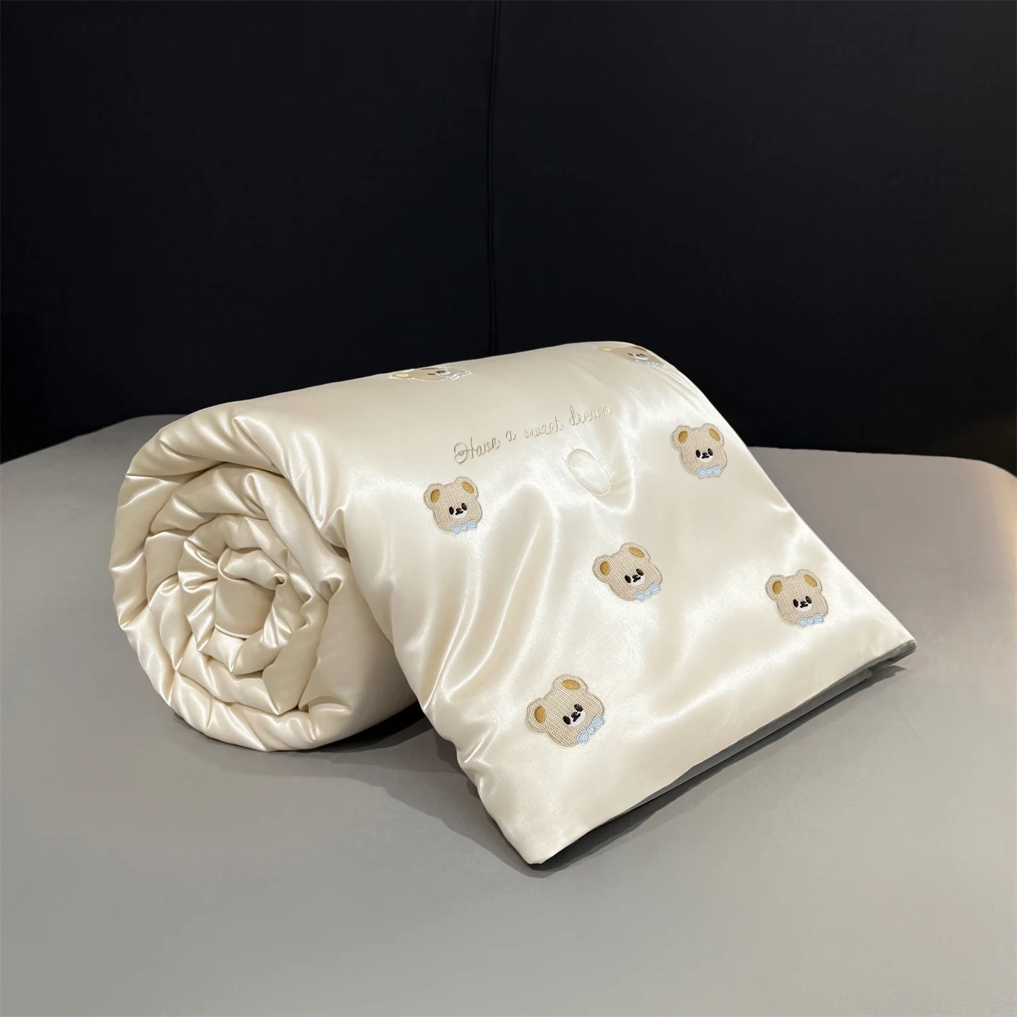 Embroidered Satin Summer Quilt - Image 5