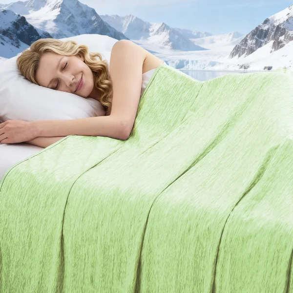 Cloud Pattern Cooling Blanket